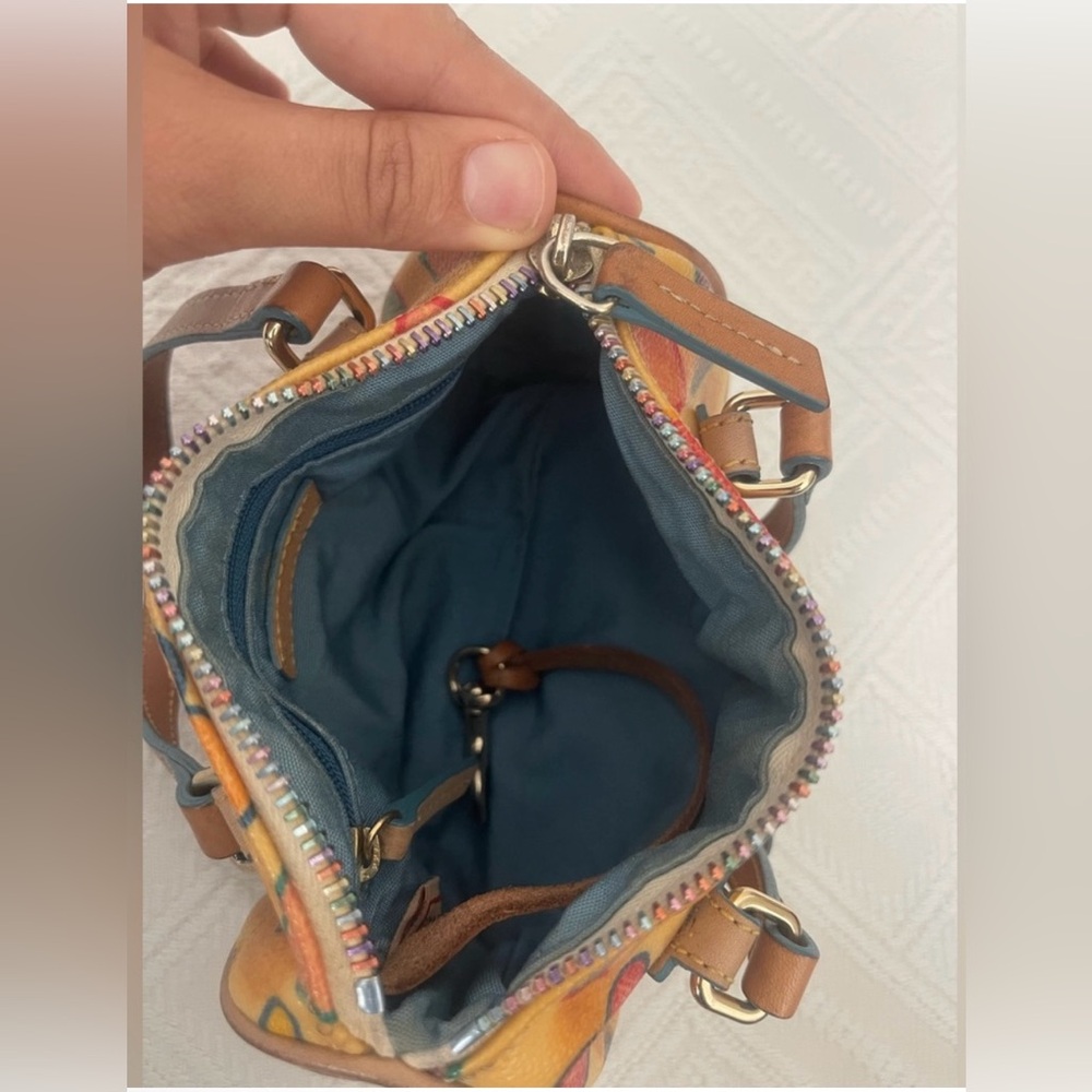 Dooney & Bourke Vintage Y2K Mini Barrel Bag Rainbow Zipper - Picture 3 of 16